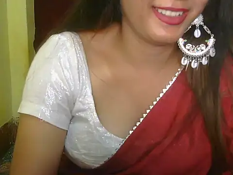 Snapshot of Model-Tanya chatting on 03.18.25 Model-Tanya online show from 03.18.25