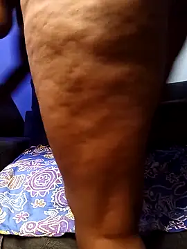 freaky belle online show from 09.25.25