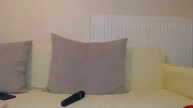   QUEEN    online show from 03.03.25