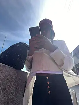 Black Dolll online show from 04.14.26