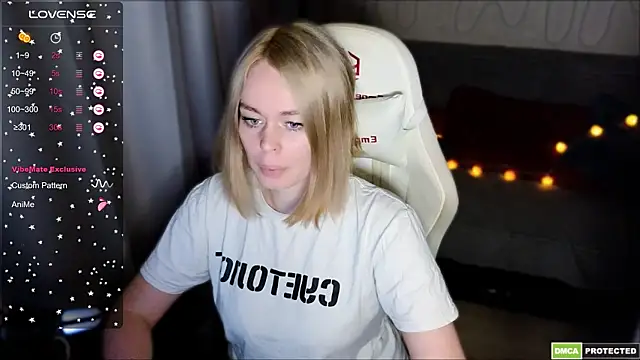 Bad Girl009 online show from 10.26.25