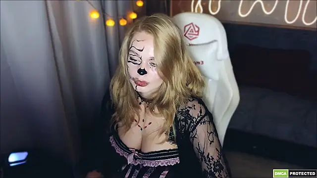 Bad Girl009 online show from 10.30.25