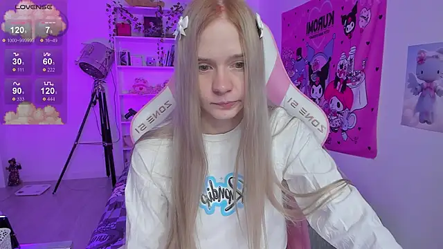 Milia Parker online show from 03.22.25