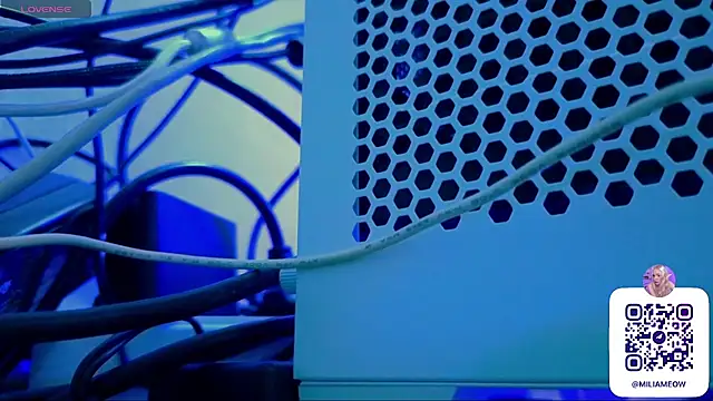 Milia Parker online show from 10.08.25