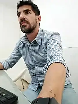 Snapshot of tatoocba88 chatting on 11.13.25 tatoocba88 online show from 11.13.25