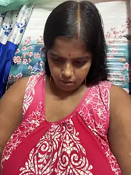 Snapshot of Beauty-queen chatting on 09.14.25 Beauty-queen online show from 09.14.25