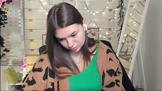 Josephine Kiss online show from 01.11.26