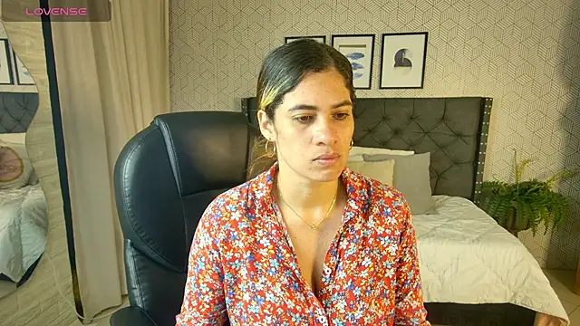 Snapshot of sussy__stone chatting on 01.06.25 sussy stone online show from 01.06.25