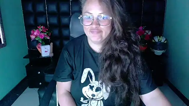 SaraThomso online show from 01.21.25