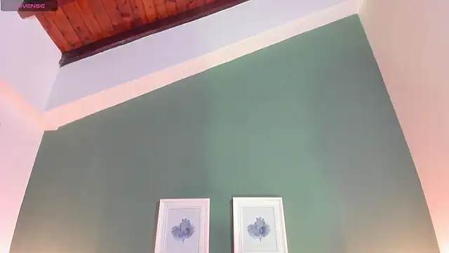  anavictoria  online show from 11.10.25