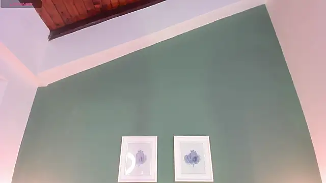  anavictoria  online show from 11.25.25