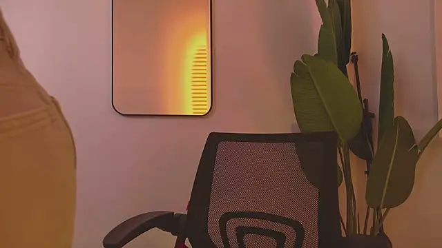 Whitney Svonn online show from 03.06.25