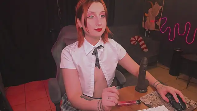 Snapshot of KailyLoolyCute chatting on 11.07.25 KailyLoolyCute online show from 11.07.25