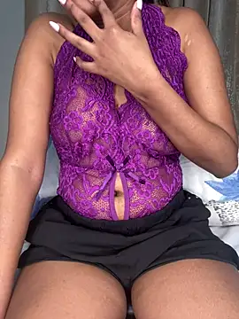 Ravishing Rubi online show from 05.20.26