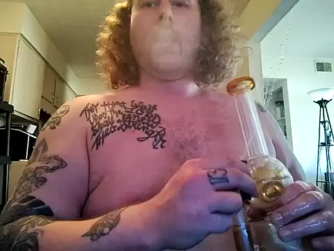 Snapshot of Barrentine88 chatting on 02.03.25 Barrentine88 online show from 02.03.25