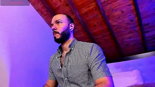 Tom Bailey online show from 02.08.26