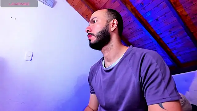 Tom Bailey online show from 04.06.26