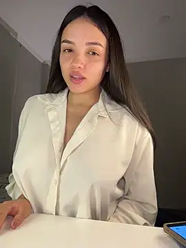 MisFrekcles  online show from 02.25.26