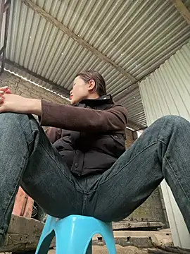 Emily 9xx online show from 02.15.26