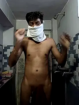 Snapshot of hotvarunrita chatting on 09.28.25 hotvarunrita online show from 09.28.25