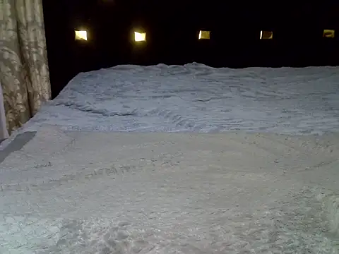 Its tyra online show from 10.22.25