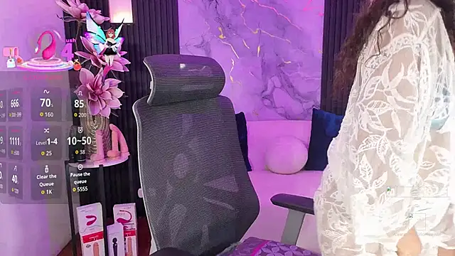 leslyflorez online show from 09.22.25