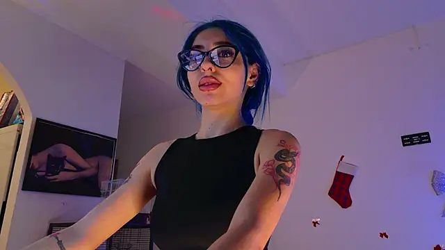 AriaVoss online show from 12.21.25