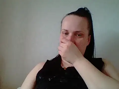  squirty cum lady  online show from 02.20.25