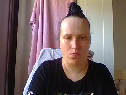  squirty cum lady  online show from 03.08.25