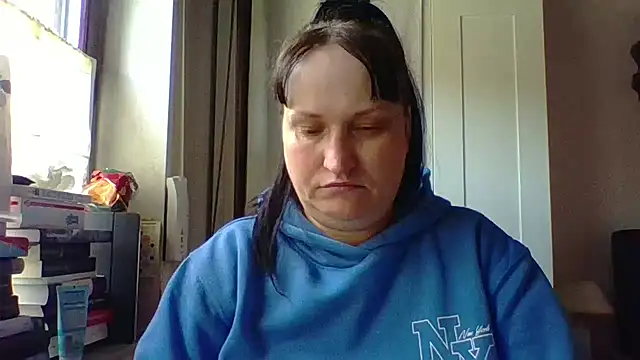  squirty cum lady  online show from 03.24.26