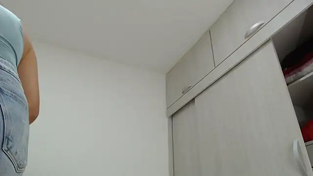 Amelia Debora Antonella online show from 11.19.25