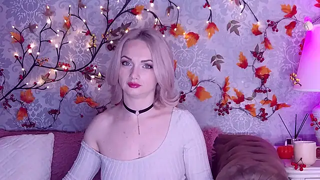 EllianaReese online show from 11.04.25