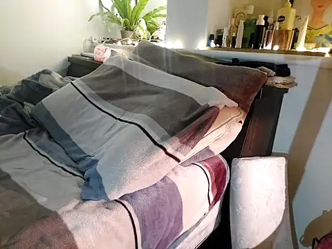 Snapshot of KennyLOVERboy chatting on 01.29.25 KennyLOVERboy online show from 01.29.25