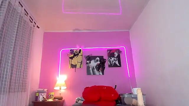 Niki Fox111 online show from 02.07.25