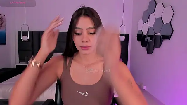 AllyJensen online show from 02.02.26