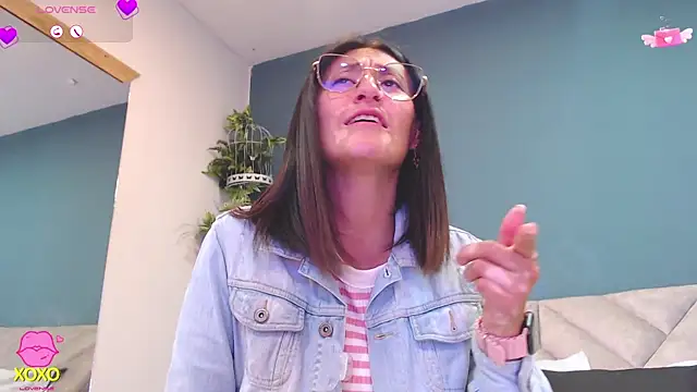 SharisWillian online show from 02.28.26