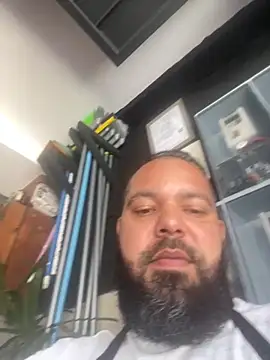 Snapshot of baruel-10 chatting on 10.25.25 baruel-10 online show from 10.25.25