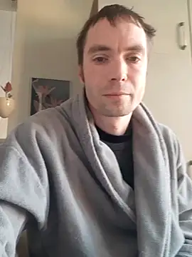 Schnubby1 online show from 01.16.25