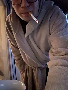 Schnubby1 online show from 02.16.26