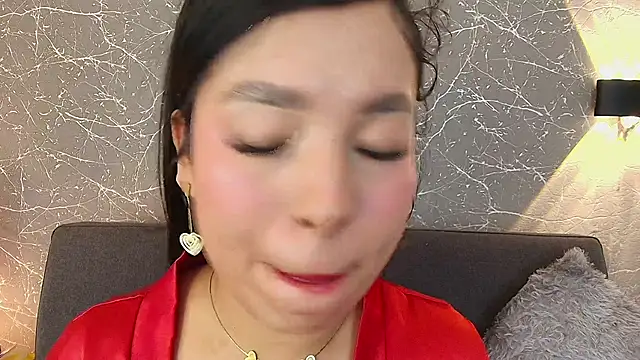 Snapshot of mia_roux13 chatting on 03.16.25 mia roux13 online show from 03.16.25