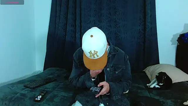 Bastiaan 28 online show from 11.28.25