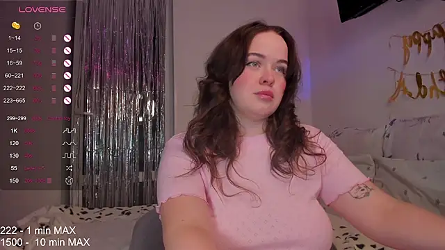 HANNA MONTANAS online show from 12.04.25