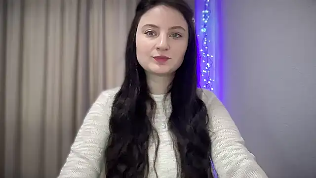 Snapshot of LocaAlis chatting on 01.24.25 LocaAlis online show from 01.24.25