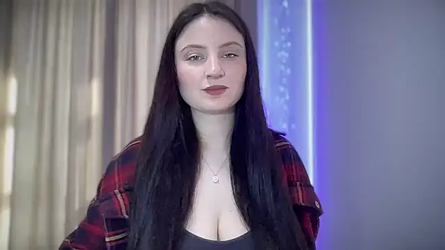 Snapshot of LocaAlis chatting on 02.21.25 LocaAlis online show from 02.21.25