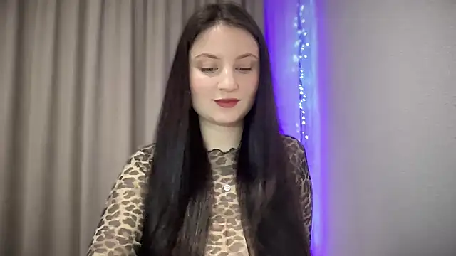 Snapshot of LocaAlis chatting on 03.15.25 LocaAlis online show from 03.15.25