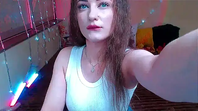 LizaSenri online show from 11.12.25