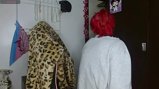 charlotbelucci  online show from 02.12.26