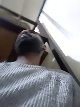 Snapshot of ListedLoin chatting on 11.23.25 ListedLoin online show from 11.23.25