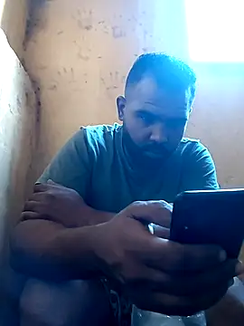 Snapshot of ListedLoin chatting on 12.02.25 ListedLoin online show from 12.02.25