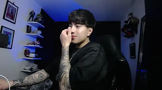 Snapshot of jung_dragon chatting on 01.29.25 jung dragon online show from 01.29.25